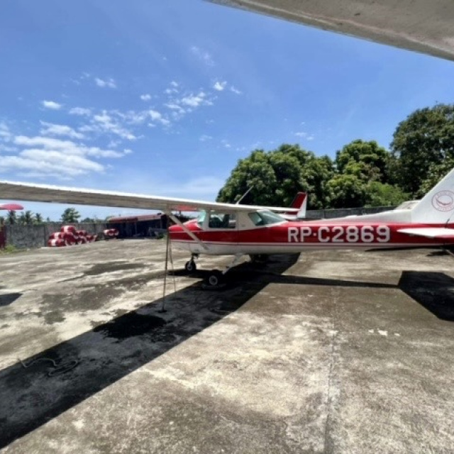 SOLD! Cessna 152